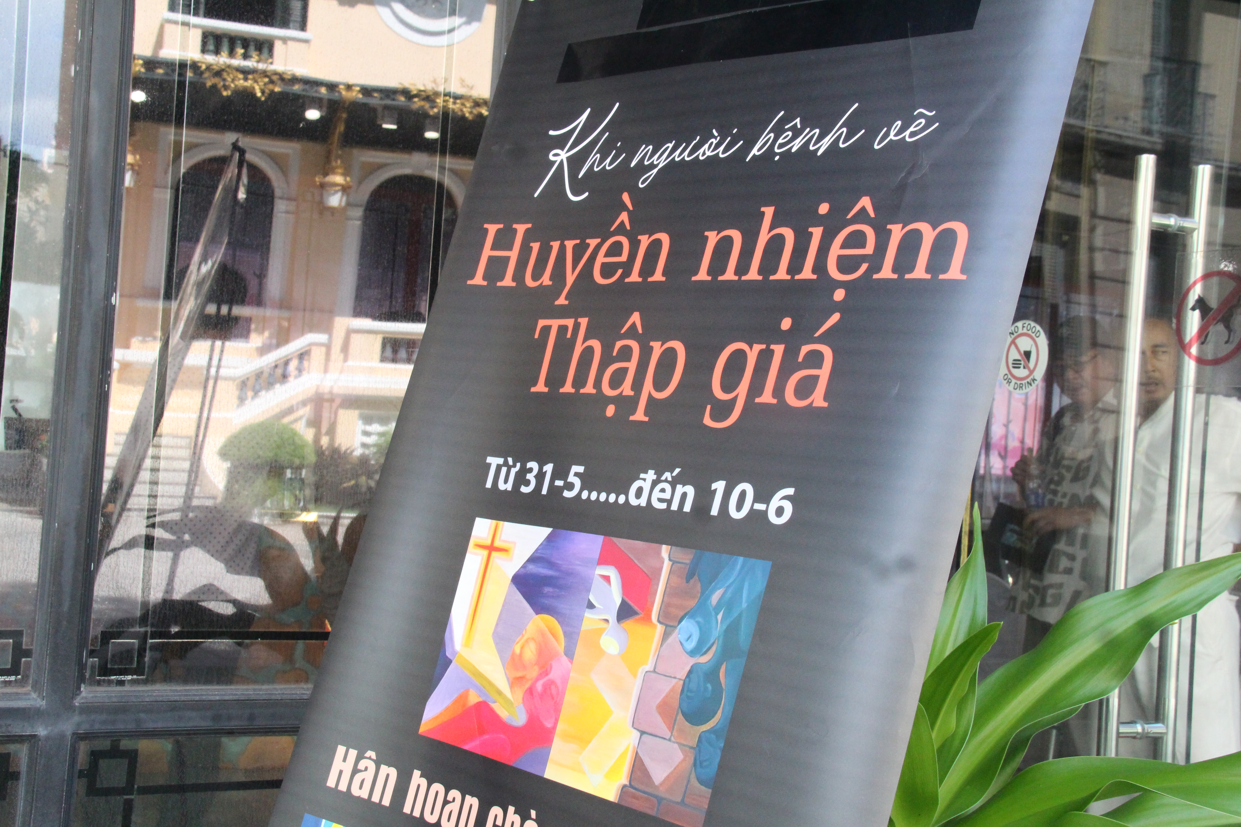 Vẽ hy vọng giữa khổ đau
